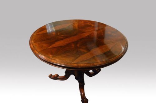 Superb Antique Early Victorian Circular Rosewood Centre Pedestal Table