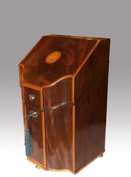Stunning Antique Georgian Period Knife Box