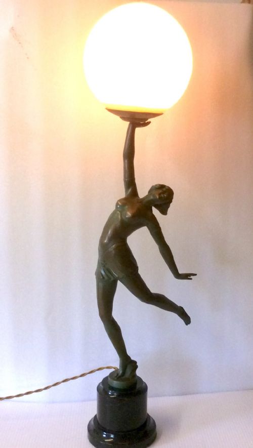 Superb Art Deco Lady Lamp
