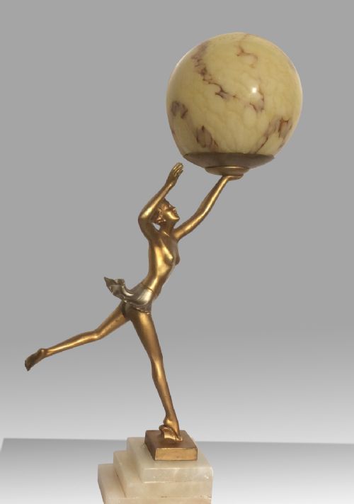 Wonderful Art Deco Lady Lamp