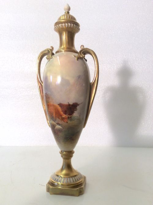 Stunning Royal Worcester Twin Handled and Lidded Vase  by the Artist Harry Stinton