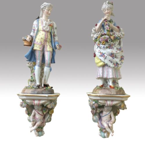 Magnificent Pair of Antiques German (Meissen?) Porcelain Figurines "The Flower Sellers" on Porcelain Brackets