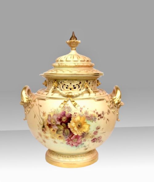 Large Antique Royal Worcester Bow Urn.

dated 1907
