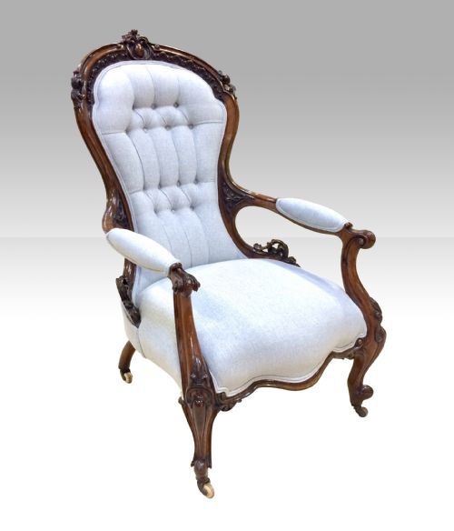 Antique Walnut Spoon Back Cabriole Leg Open Arm Drawing Room Armchair