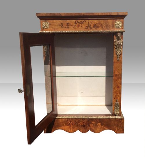 PAIR OF ANTIQUE WALNUT PIER SIDE DISPLAY CABINETS - ADDITIONAL PHOTO 14