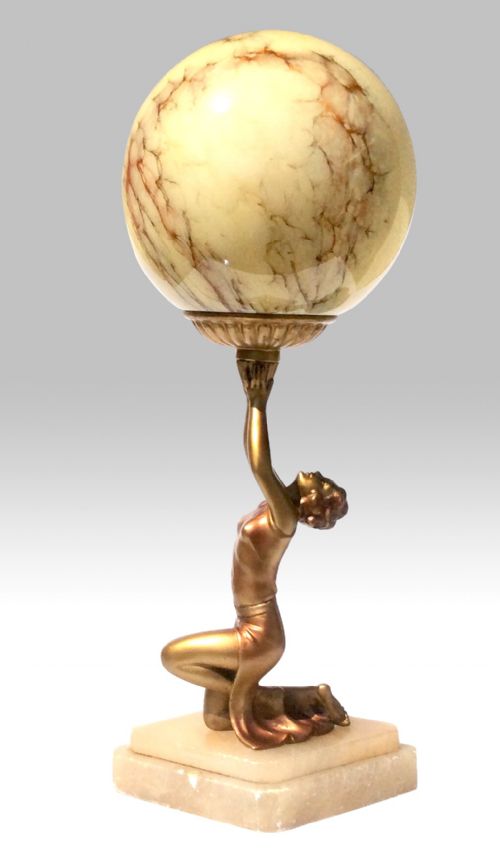 Art Deco Antique Lady Lamp in Wonderful Condition.