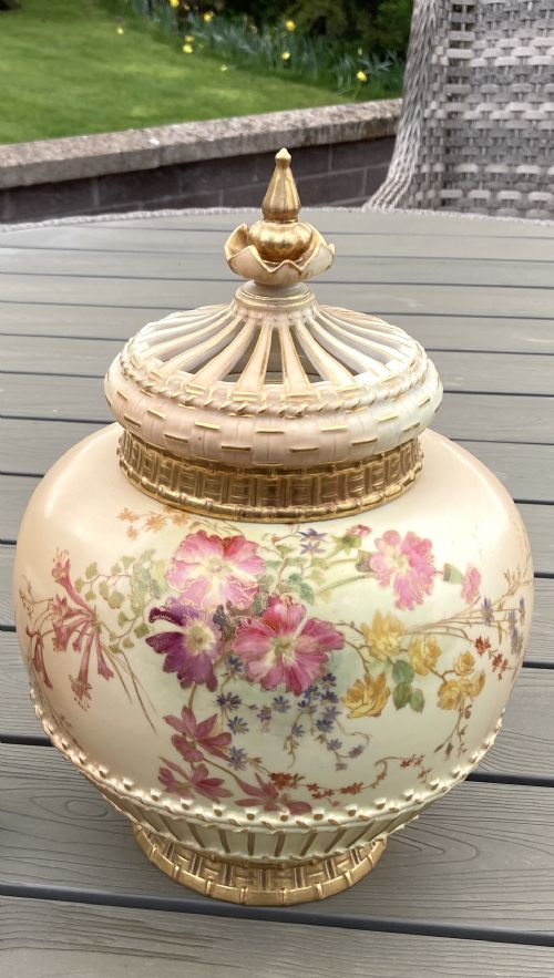 WONDERFUL LARGE ANTIQUE ROYAL WORCESTER BLUSH IVORY POT POURRI VASE ROSE JAR - ADDITIONAL PHOTO 6