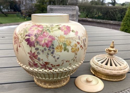 WONDERFUL LARGE ANTIQUE ROYAL WORCESTER BLUSH IVORY POT POURRI VASE ROSE JAR - ADDITIONAL PHOTO 3