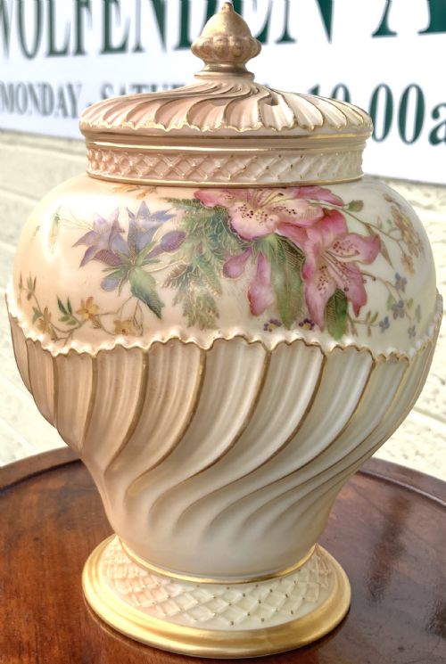 ANTIQUE ROYAL WORCESTER BLUSH IVORY POT POURRI VASE AND COVER - ADDITIONAL PHOTO 4