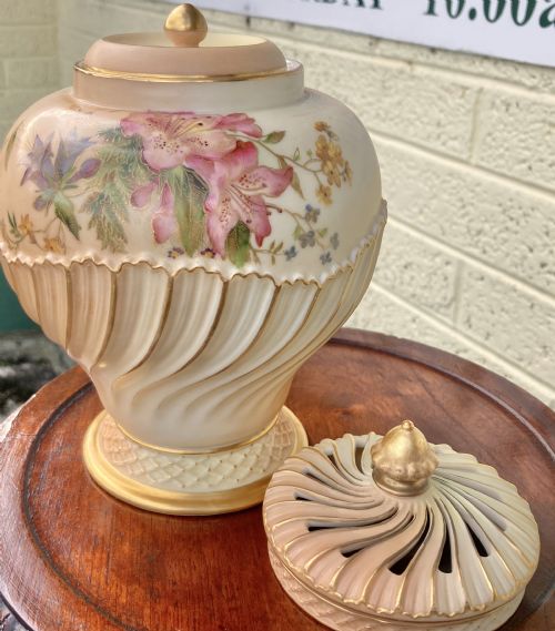ANTIQUE ROYAL WORCESTER BLUSH IVORY POT POURRI VASE AND COVER - ADDITIONAL PHOTO 5