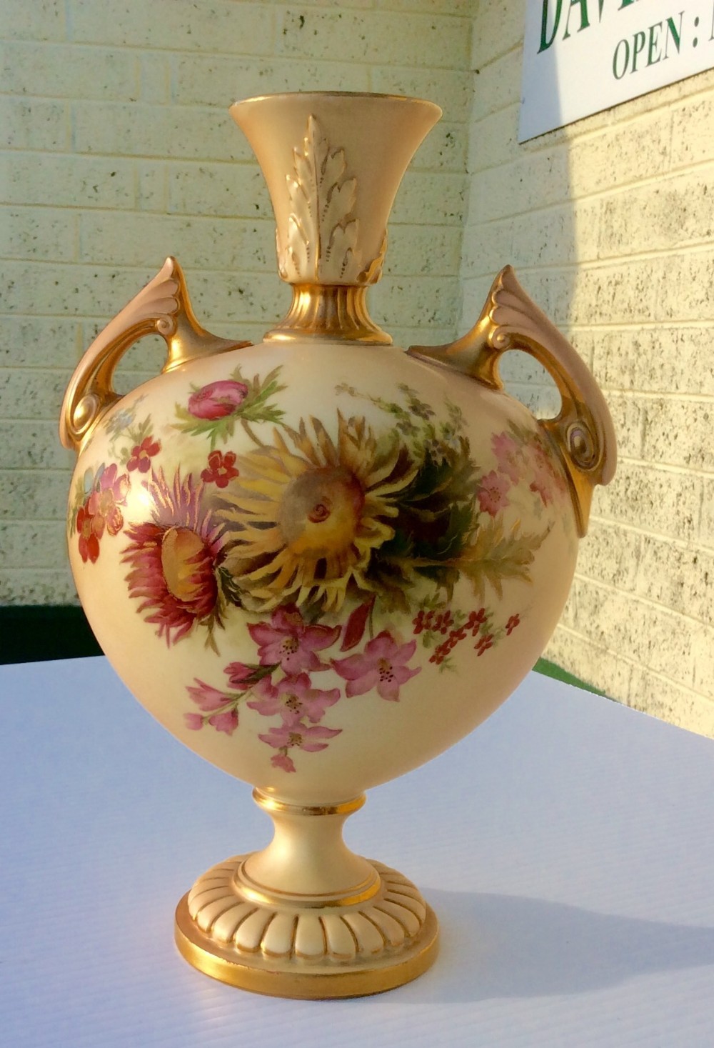 Large Antique Royal Worcester  Blush Ivory Vase