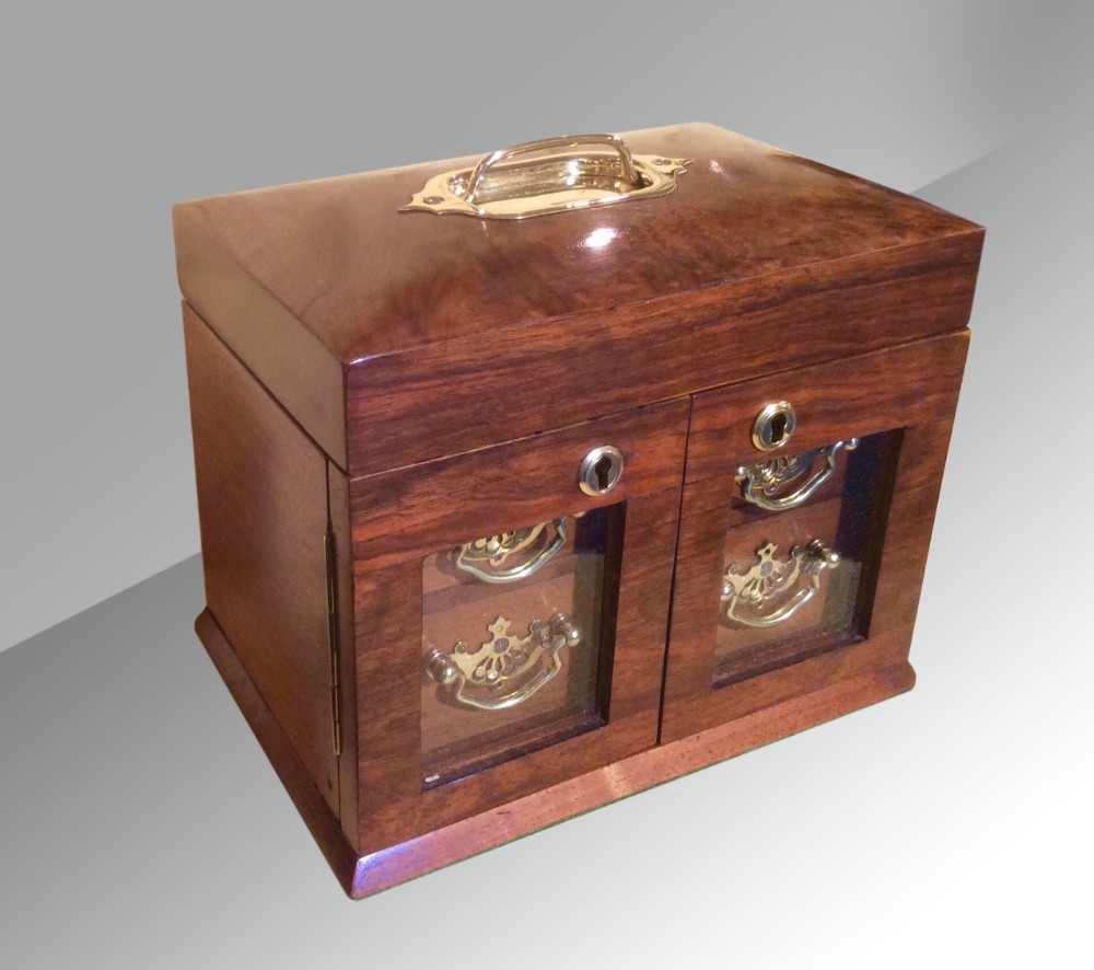 Fabulous Quality Figured Walnut Antique Jewellery Box