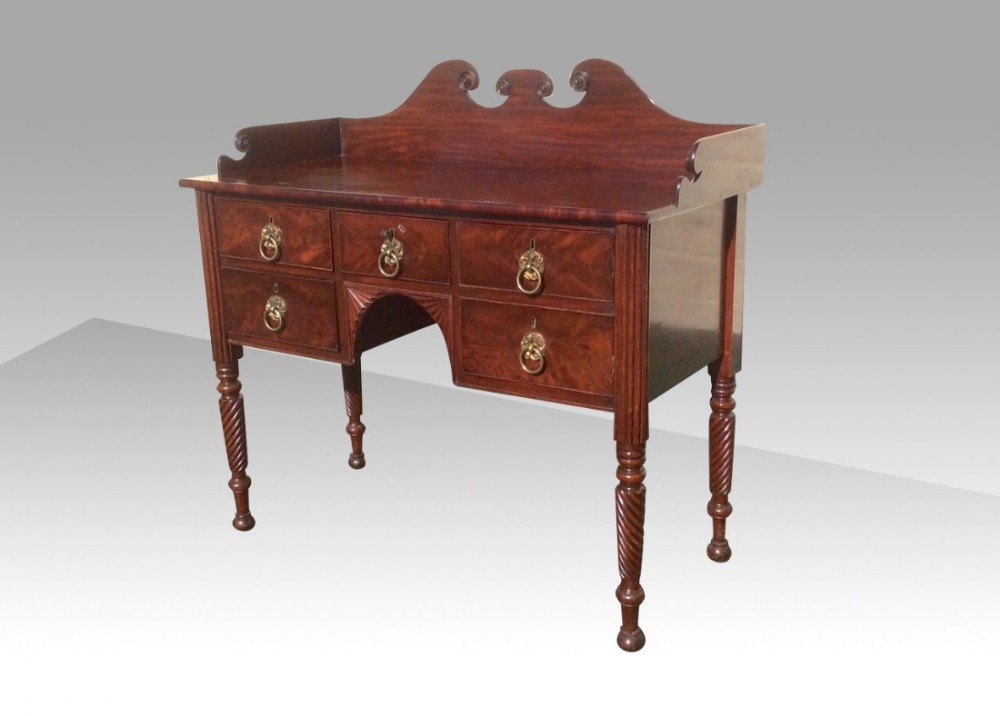Lovely Mahogany Irish Georgian Antique Side Board Of Very Neat Proportions
,