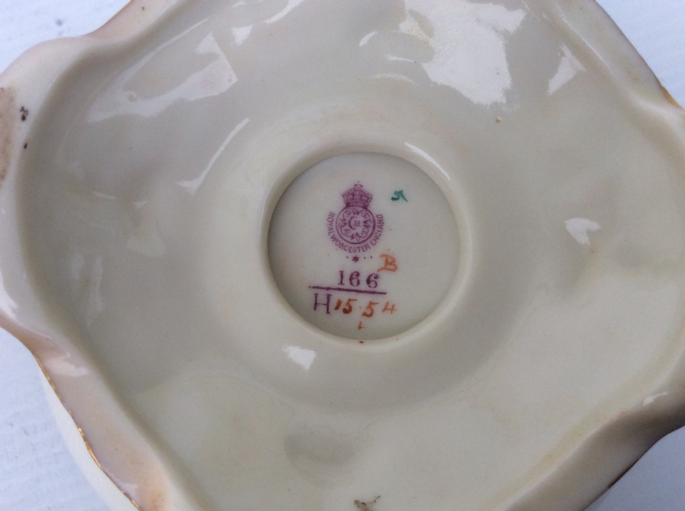 Antique Royal Worcester Jardinere Vase View IV