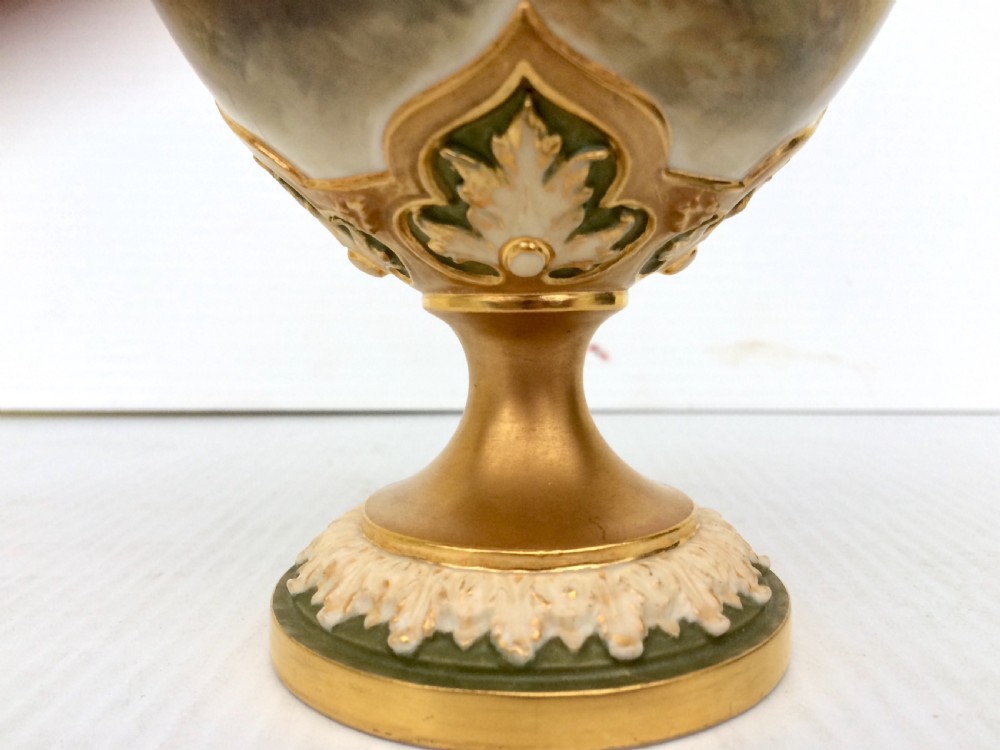 Royal Worcester vase painted with highland cattle signed H Stinton complete with cover. View VIII