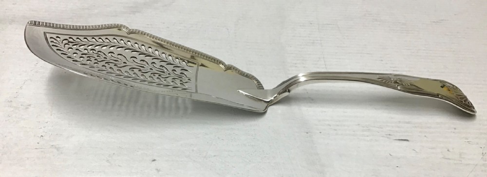Antique Silver Fish Slice in Kings Pattern View II