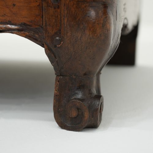 LOUIS XV WALNUT ARMOIRE - ADDITIONAL PHOTO 2