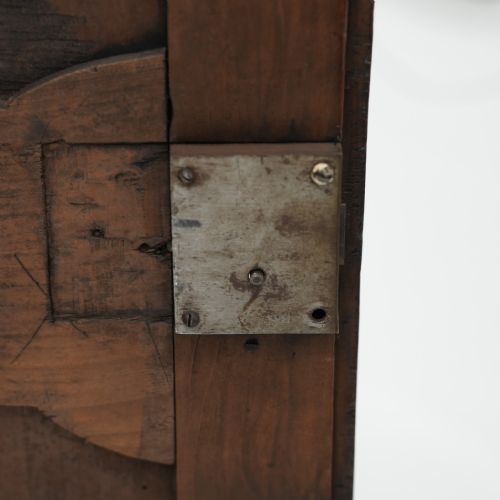 LOUIS XV WALNUT ARMOIRE - ADDITIONAL PHOTO 6