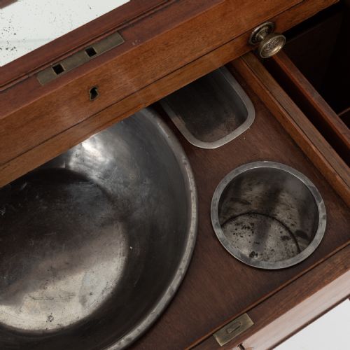 MAHOGANY GEORGE III TRAVELLING DRESSING CHEST - ADDITIONAL PHOTO 15