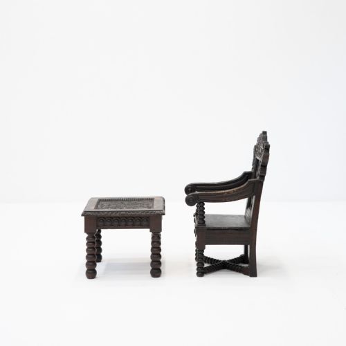 JOINED OAK CARVED CHILDS HIGHCHAIR ON STAND INITIALLED RD AND DATED 1688 - ADDITIONAL PHOTO 14