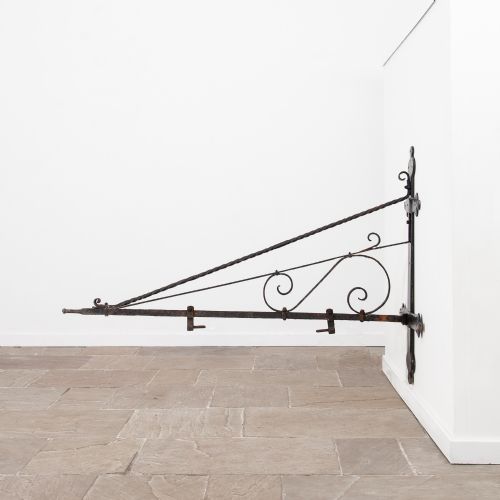EARLY 20TH CENTURY SIGN BRACKET - ADDITIONAL PHOTO 3