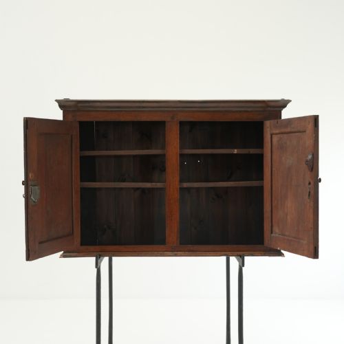 18TH CENTURY ENGLISH OAK HANGING SPICE CUPBOARD - ADDITIONAL PHOTO 1