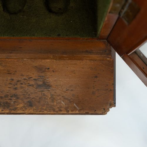 19TH CENTURY TWOPART GUN CABINET - ADDITIONAL PHOTO 15