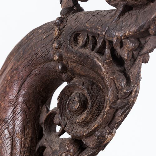 PAIR OF LARGE CARVED 18TH CENTURY BRACKETS - ADDITIONAL PHOTO 5