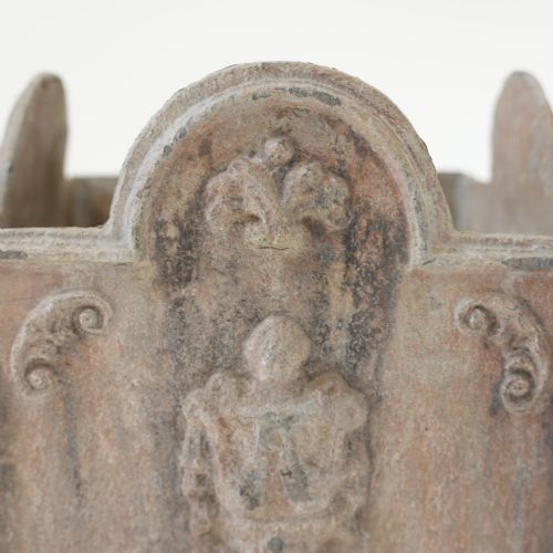 18TH CENTURY GEORGIAN LEAD PLANTER - ADDITIONAL PHOTO 4
