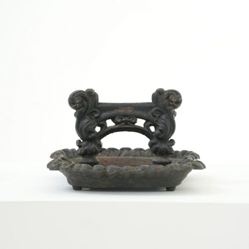 VICTORIAN CAST IRON BOOT SCRAPER