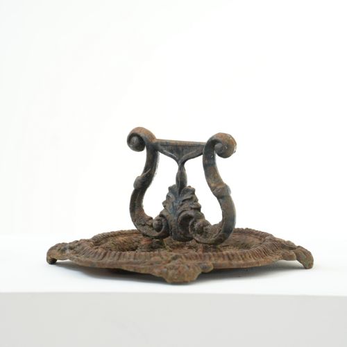 VICTORIAN CAST IRON BOOT SCRAPER - ADDITIONAL PHOTO 2