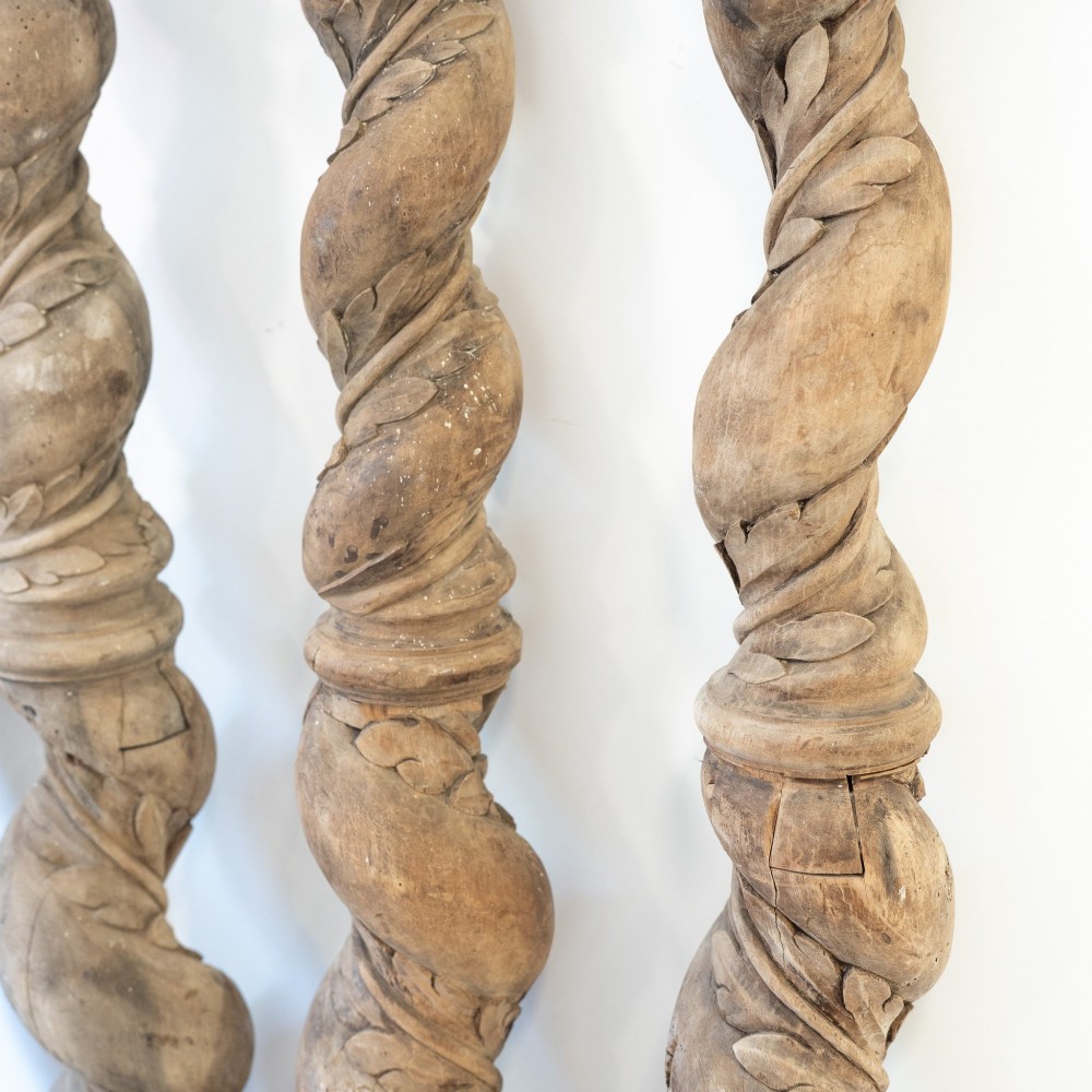 Set of Four Continental 18th Century Poplar Wrythen Columns, circa 1740–1780 View III