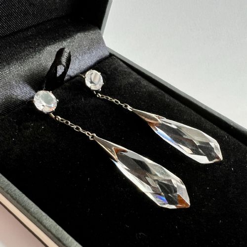 EDWARDIAN 9CT GOLD AND SILVER ROCK CRYSTAL CHAIN DROP EARRINGS - ADDITIONAL PHOTO 1