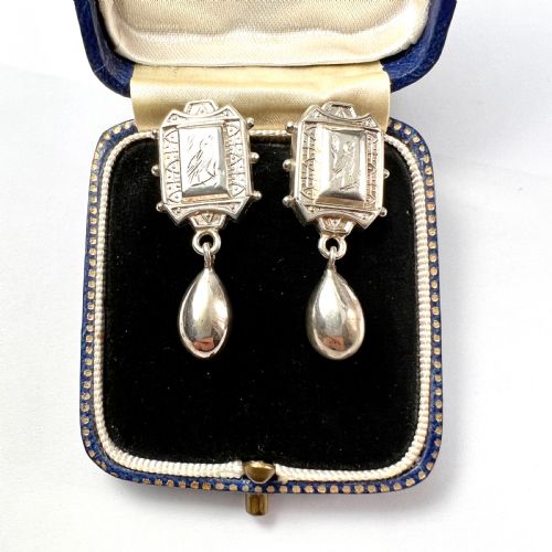 rare victorian aesthetic period silver bird earrings with teardrops - CATEGORY: ANTIQUE JEWELLERY - DATED VICTORIAN