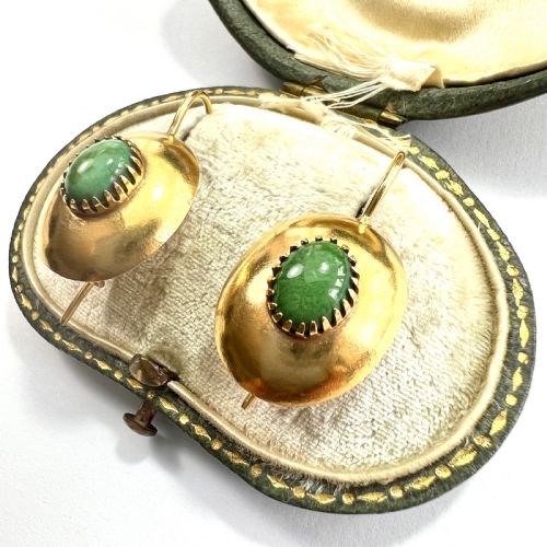 VINTAGE 14CT GOLD GREEN STONE DOME EARRINGS - ADDITIONAL PHOTO 1