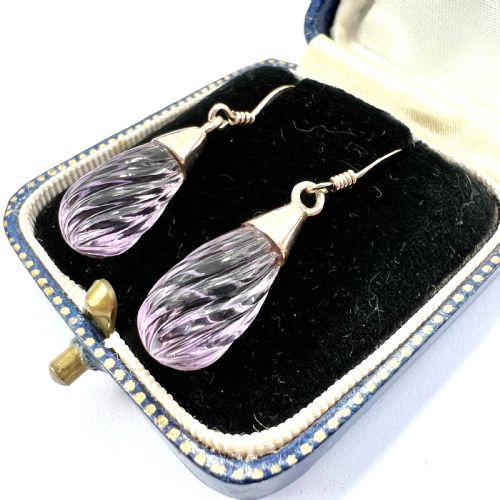 VINTAGE CARVED AMETHYST SWIRL 9CT ROSE GOLD TEARDROP EARRINGS - ADDITIONAL PHOTO 3