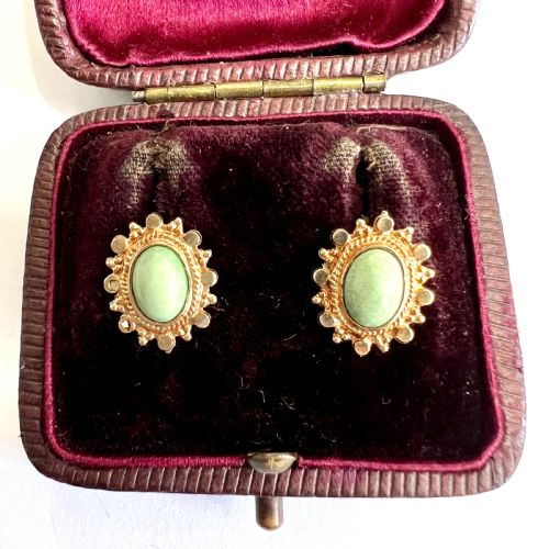 vintage 9ct gold oval green cabochon stud earrings - CATEGORY: ANTIQUE JEWELLERY - DATED 1960