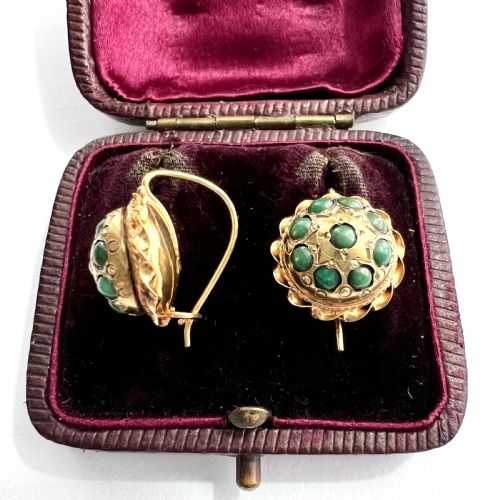 victorian 18ct gold turquoise cluster dome earrings - CATEGORY: ANTIQUE JEWELLERY - DATED VICTORIAN