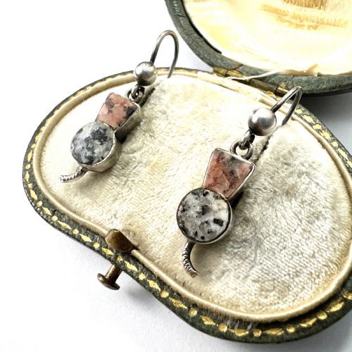 TINY VICTORIAN SCOTTISH GRANITE THISTLE EARRINGS - ADDITIONAL PHOTO 1