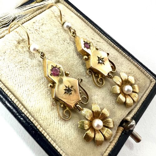 VICTORIAN RUBY AND PEARL 9CT GOLD FLOWER DROP EARRINGS - ADDITIONAL PHOTO 2