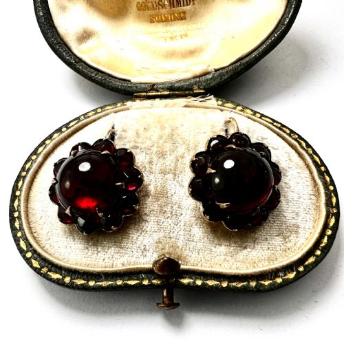 VICTORIAN GOLD BOHEMIAN GARNET HALO EARRINGS - ADDITIONAL PHOTO 1