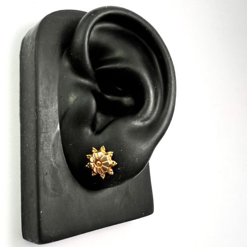 VICTORIAN STYLE 9CT GOLD SUNBURST STUD EARRINGS - ADDITIONAL PHOTO 6