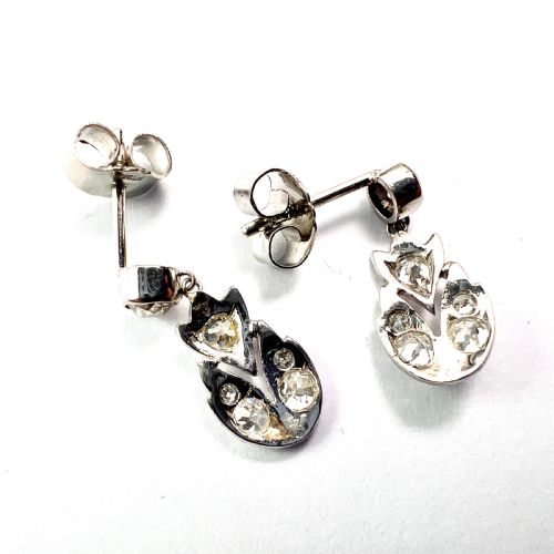 EDWARDIAN DIAMOND AND PLATINUM DROP EARRINGS - ADDITIONAL PHOTO 3