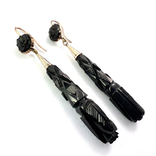 large victorian carved whitby jet gold earrings - CATEGORY: ANTIQUE JEWELLERY - DATED VICTORIAN