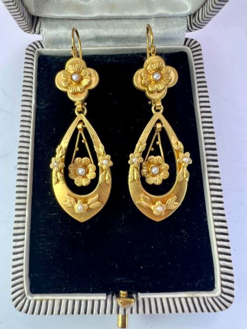 LATE VICTORIAN GOLD AND PEARL FLOWER EARRINGS - ADDITIONAL PHOTO 1