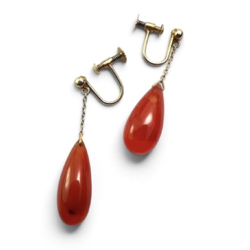 Pair of Edwardian 9ct gold screw-back earrings featuring delicate chains suspending polished teardrop-shaped red agate drops. View IV