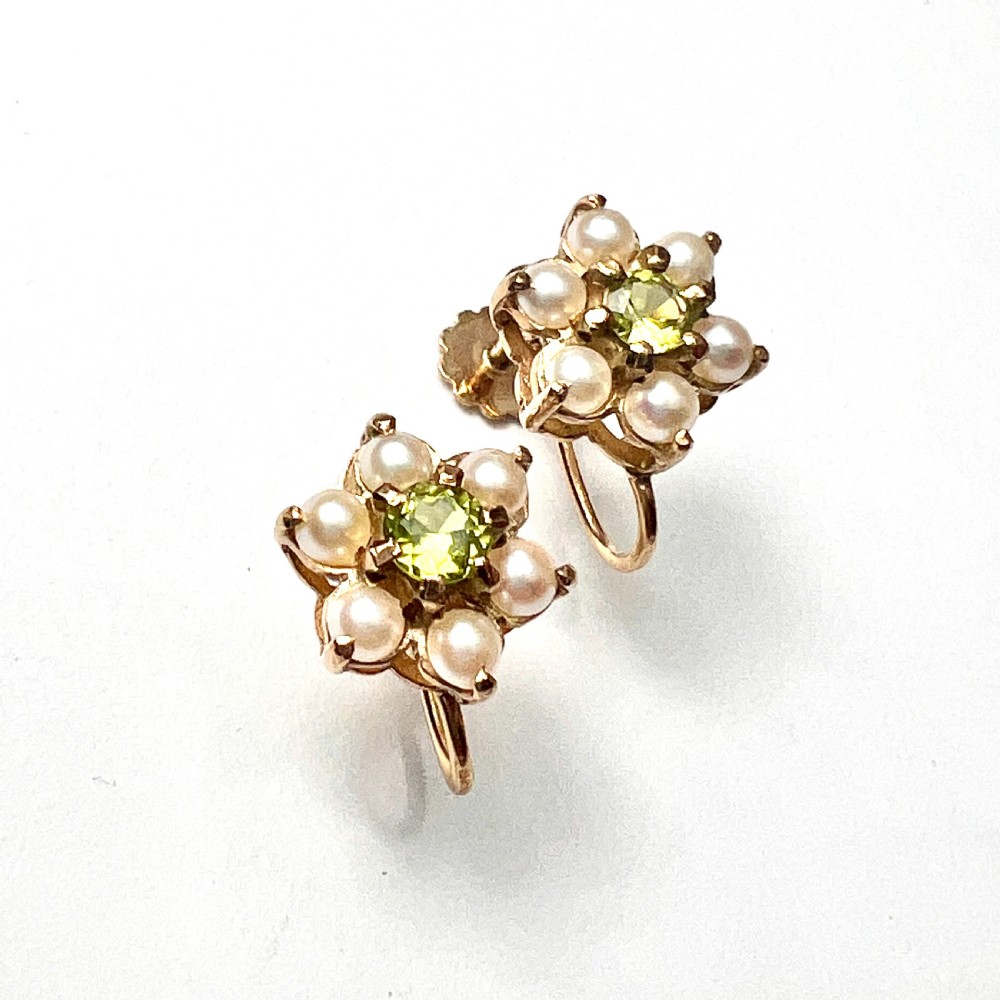 Vintage 9CT Gold Pearl and Peridot Flower Cluster Earrings View III