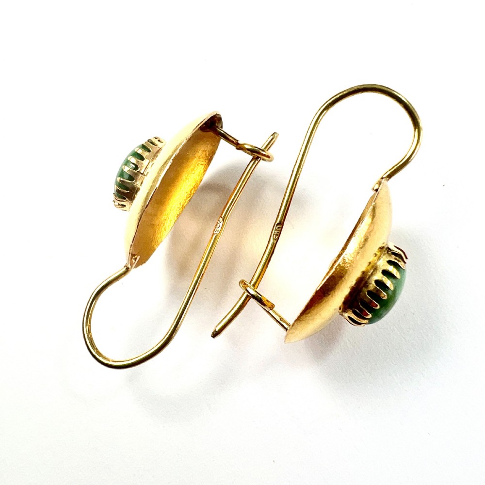 Vintage 14CT Gold Green Stone Dome Earrings View III