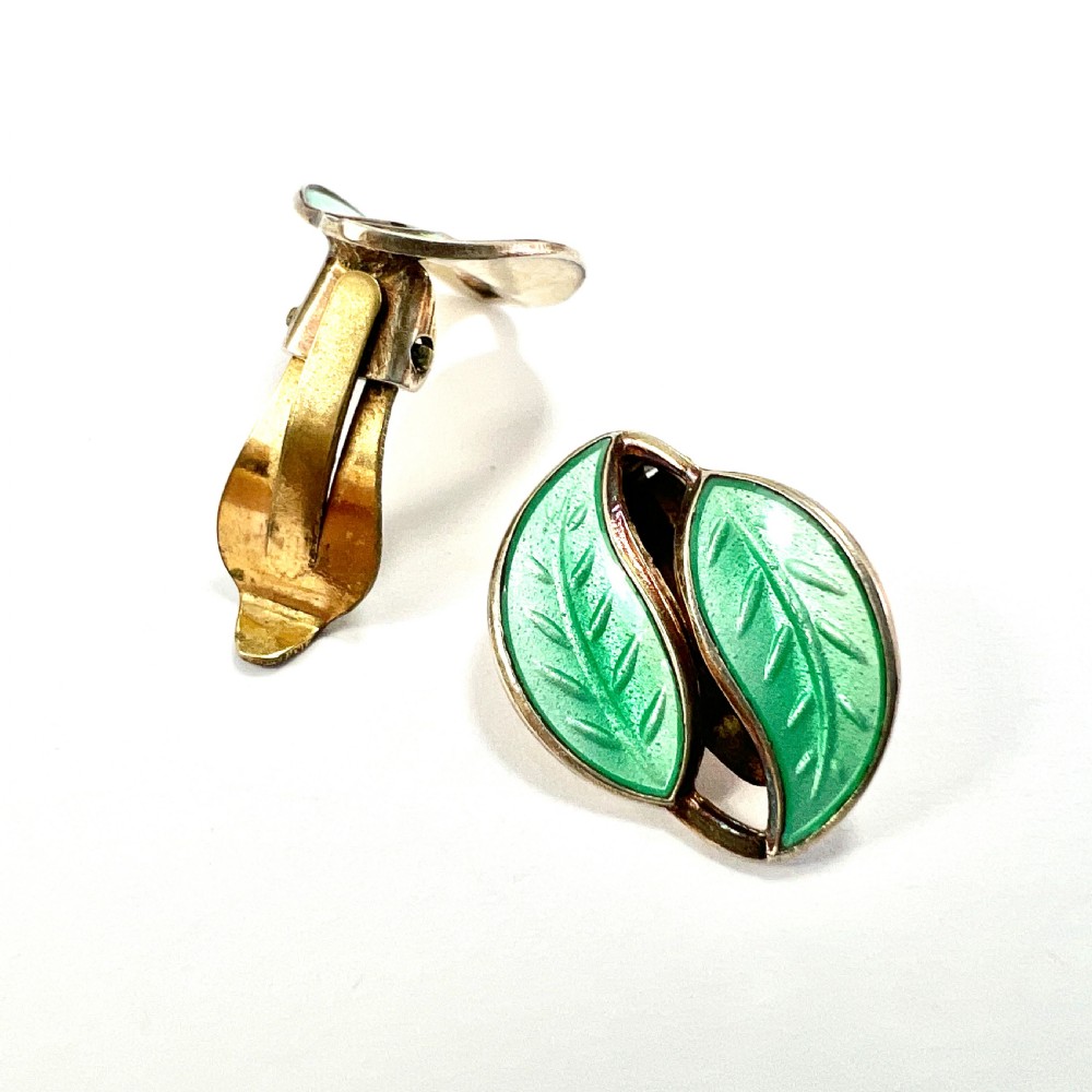 • Vintage David Andersen Green Leaf Enamel Silver Ear Clips View VI
