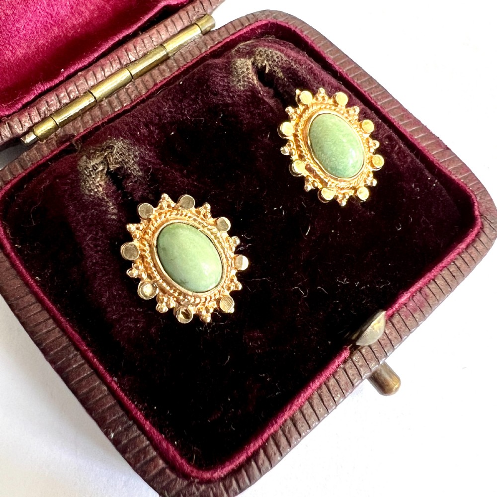 Vintage 9CT Gold Oval Green Cabochon Stud Earrings View III